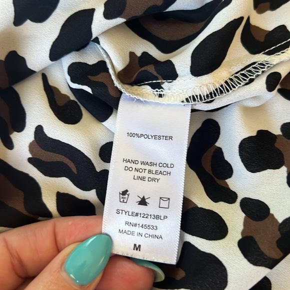 Leopard Cheetah Animal Print Notch Neck Blouse | M - Picture 7 of 7
